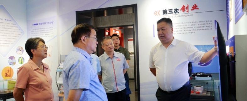 集團公司外部董事到中國樂凱開展“十五五”規劃編制專題調研